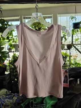 Sleeveless Ribbed V-Neck Crop Top - Dusty Pink